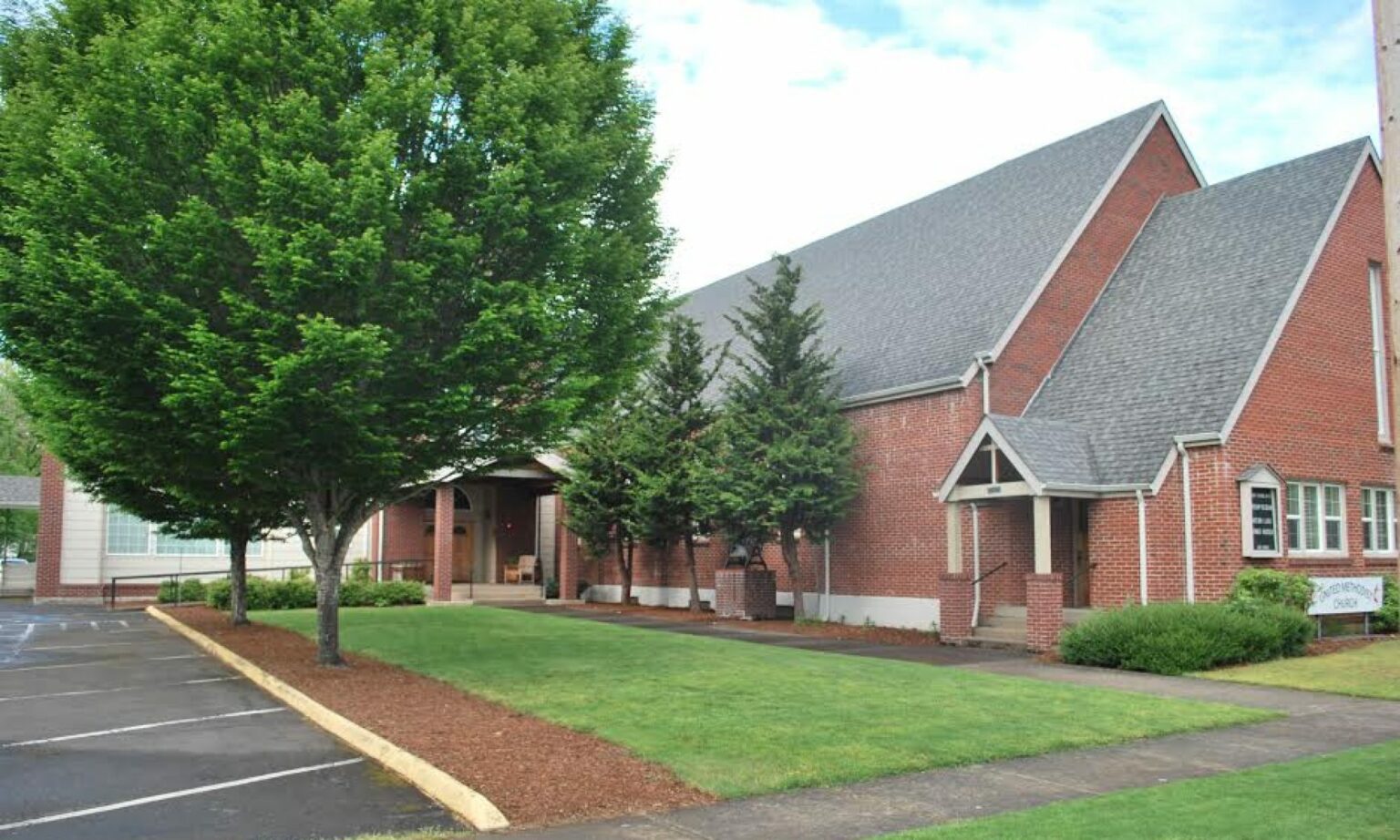 umc-church-side